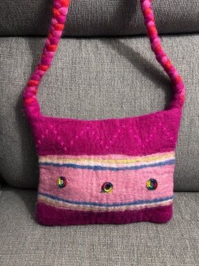 Handmade in Nepal Wool Pink & Magenta Shoulder Bag